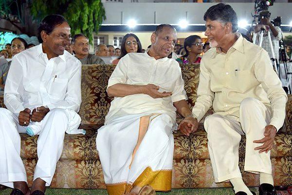 Center-to-Deliver-Sweet-News-to-KCR-and-Chandrababu-Naidu-This-Month
