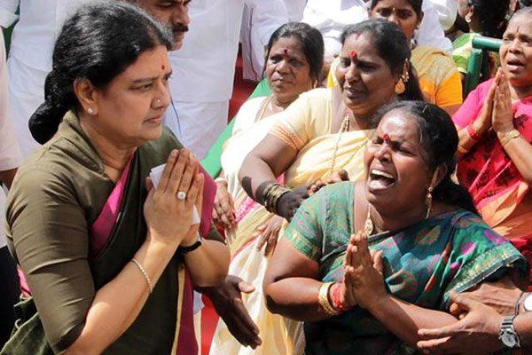 Center to Help Sasikala Natarajan's Faction Unexpectedly?