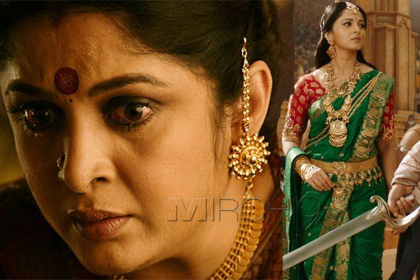 Devasena - Sivagami 20 mins highlight scene in Baahubali 2  The Begining