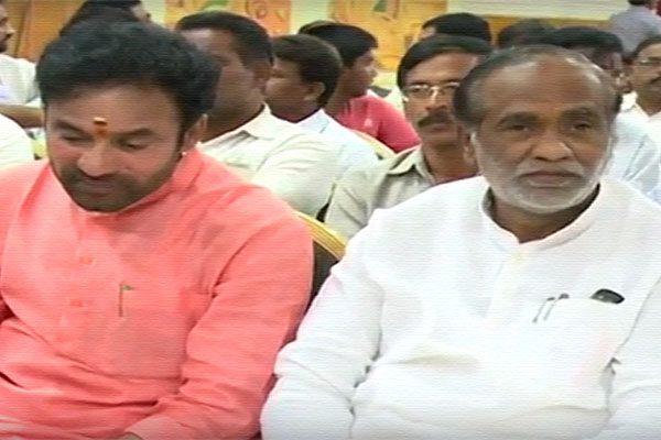 Ego-Fights-in-Telangana-BJP-Leadership