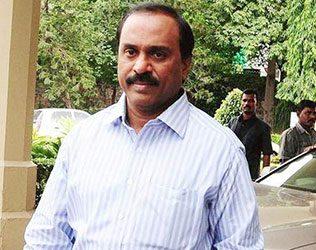 Gali-Janardhan-Reddy to quit politics