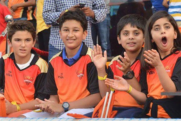 Gautam-Krishna-Ghattamaneni-at-IPL-Cricket-Match
