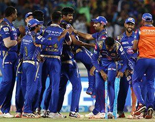 Gujarat Lions vs Mumbai Indians Jasprit Bumrah super over