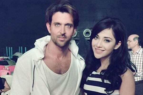 Hrithik Roshan Fails to Recognise Rogue Heroine Angela Kriskinzi