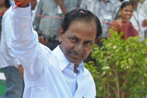 KCR Learns Lessons from Chandrababu Naidu Cabinet