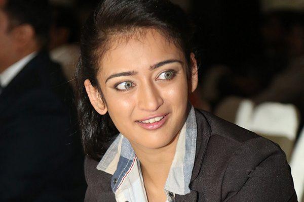 Kamal Haaan's Daughter Akshara Haasan Thinks- Like a Guy