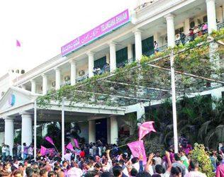 Makeover for Telangana Bhavan - TRS Party Headquarters
