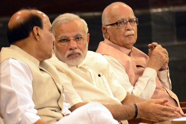 Narendra Modi Conspiring Against LK Advani