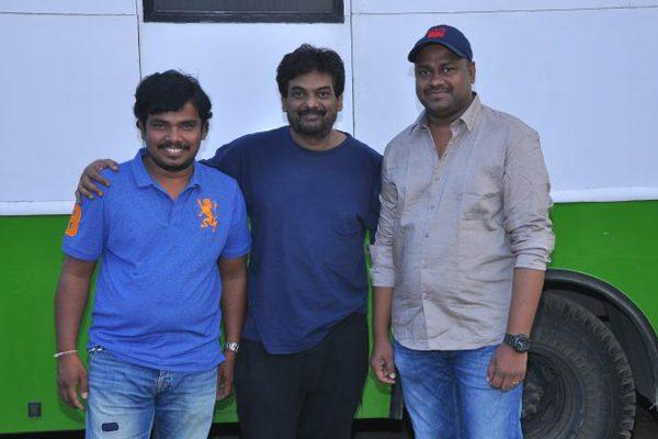 Puri jagganadh - Sampoornesh Babu