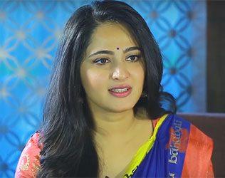 Rajamouli Doesn't Look Down if You Don't Understand - Anushka Shetty