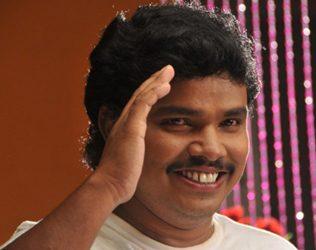 Sampoornesh babu interview hudhud strom vizag