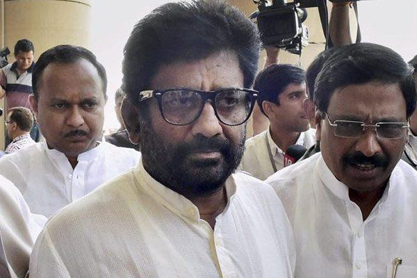 Air India Forcefully Lifts Ban of Shiv Sena MP Ravindra Gaikwad