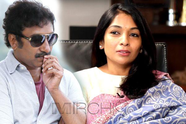 Srinu Vaitla Wife Paints Rosy Picture