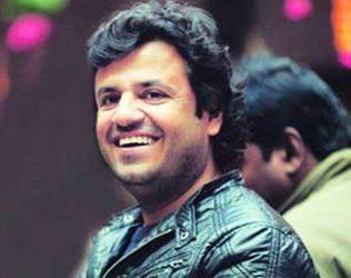 Vikas Bahl Denies The Rumor