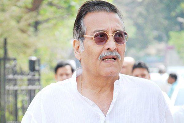 Bollywood Star Vinod Khanna Passed Away