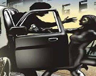 gang rape in car in anantapur