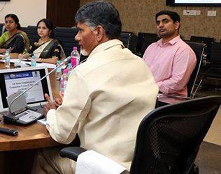 nara lokesh with chandrababu naidu