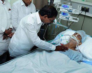 KCR Close aide r vidyasagar-rao no more