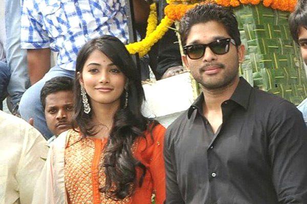 Allu Arjun Moving Too Close to Pooja Hegde