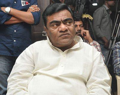 comedian Babu Mohan attempted to suicide
