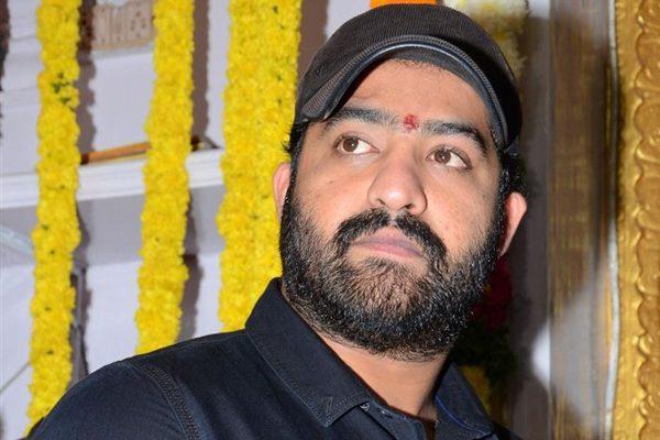 Chakravyuha - Jr NTR Song (1)