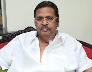 TFI Pauses For Dasari Narayana Rao