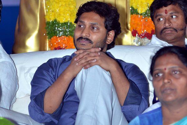 Even Fans Do Not Mind YS Jagan's 2 Days Guntur Deekshas