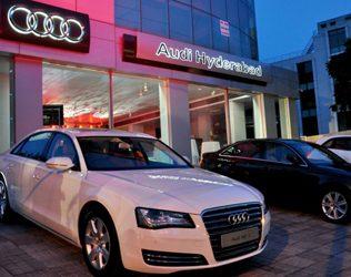 Hyderabad's Richie Rich Zoom on Luxury Cars Market