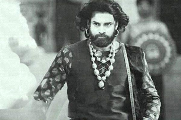 Pawan-Kalyan-as-Baahubali