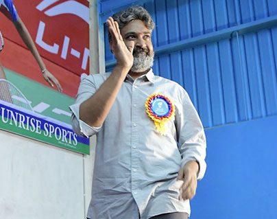 Rajamouli in Vizag, Didn't Take Long Break!