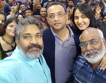 Rajamouli Bids Goodbye to Baahubali