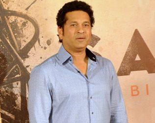 Sachin Picks Aamir Khan Man to Play Him- Sachin A Billion Dreams
