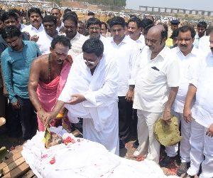 Tearful adieu to Narayana son Nishith Last Rites Photos Images