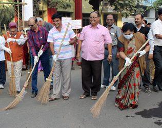 Vizag, Tirupati, and Vijayawada ahead of Hyderabad - Swacch Bharat Rankings
