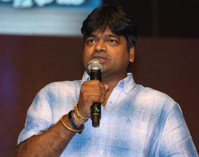 ‘స్పైడర్’ పోస్టర్ పై ‘మెగా’ దర్శకుడు కామెంట్!