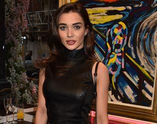 Amy Jackson Sees Brighter Side of Losing Her Bags