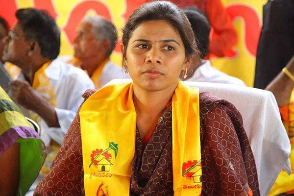 TDP-MLA-Bhuma-Akhila-Priya