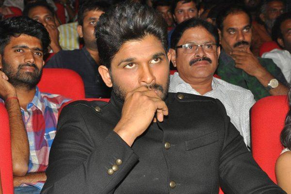 Fan Fights Because, Allu Arjun Nearing Mega Chair