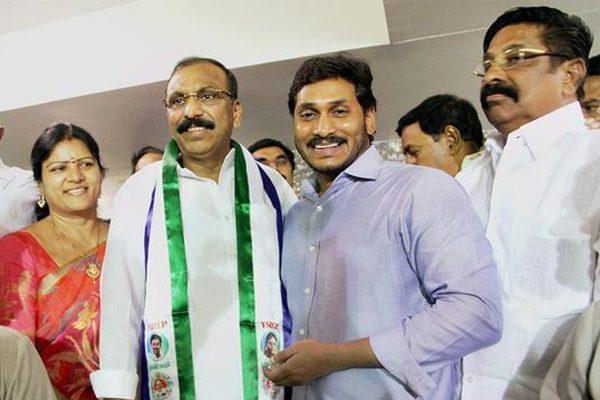 Group Politics Tension for YSR Congress in Nandyal