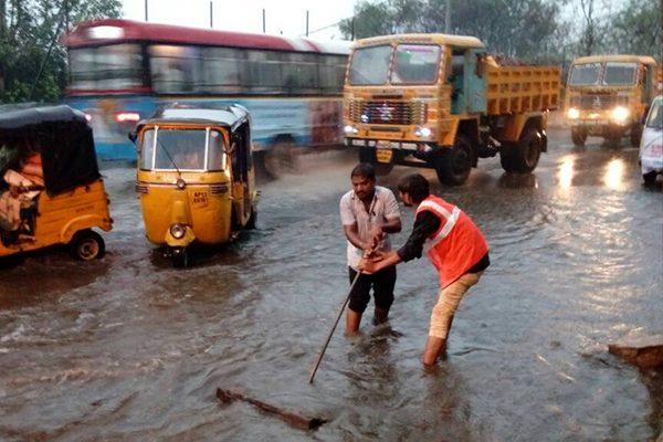 Hyderabad Shivers Like a Dry Leaf in the First Spell of Monsoon