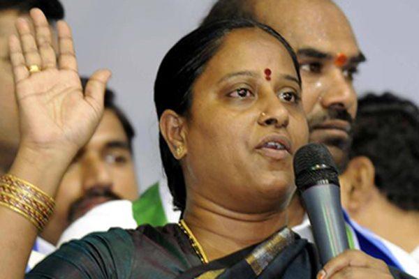 Konda Surekha TRS Politics