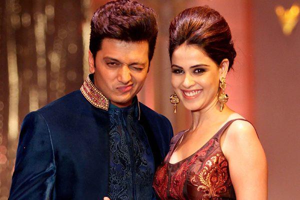 Riteish Deshmukh and Genelia Deshmukh Go Vegetarian!