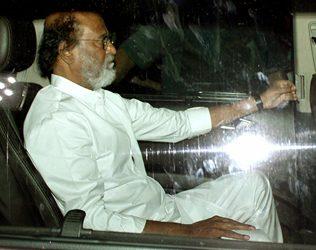 Rumours on Superstar Rajinikanth Health to Fly