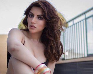 Shama Sikander - Breathtakingly Hot, Punished if You Blink Eyes