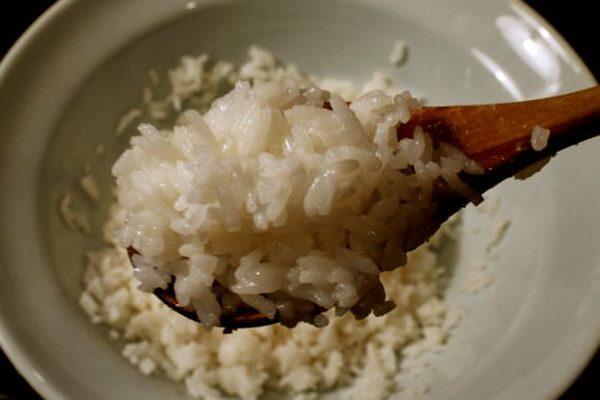 Social Media Plastic Rice Headache for Hotels