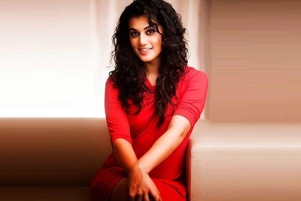 Taapsee Pannu Not in Talking Terms with Co-Star Jacqueline Fernandes