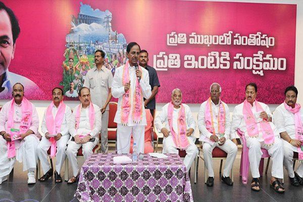 Telangana CM KCR Skeptical About Support to GST
