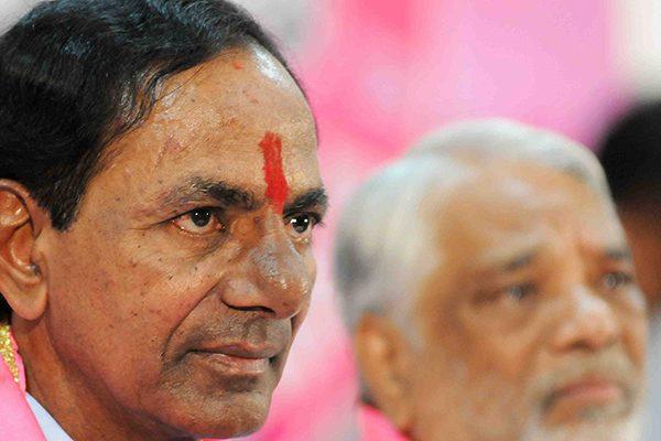 Telangana-CM-KCR-Tongue--Tied-for-the-First-Time