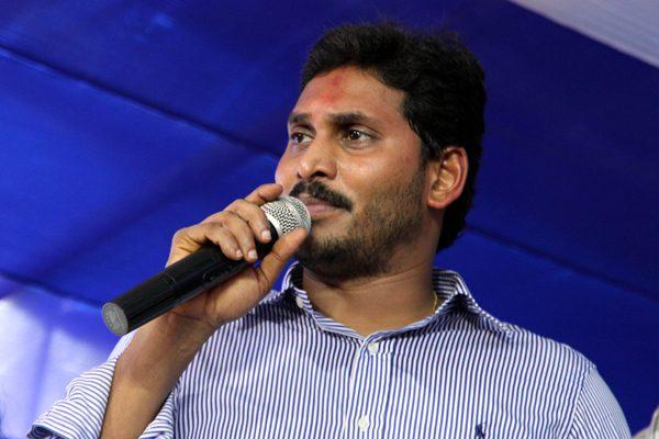 YS Jagan Hurls a Masterstroke on Chandrababu Naidu