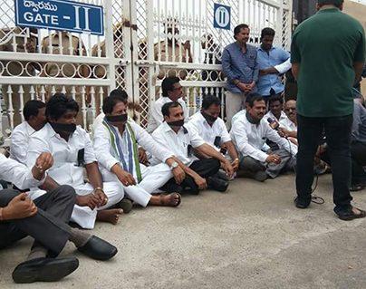 Jagan-Shocked-with-Own-MLA-Strategy